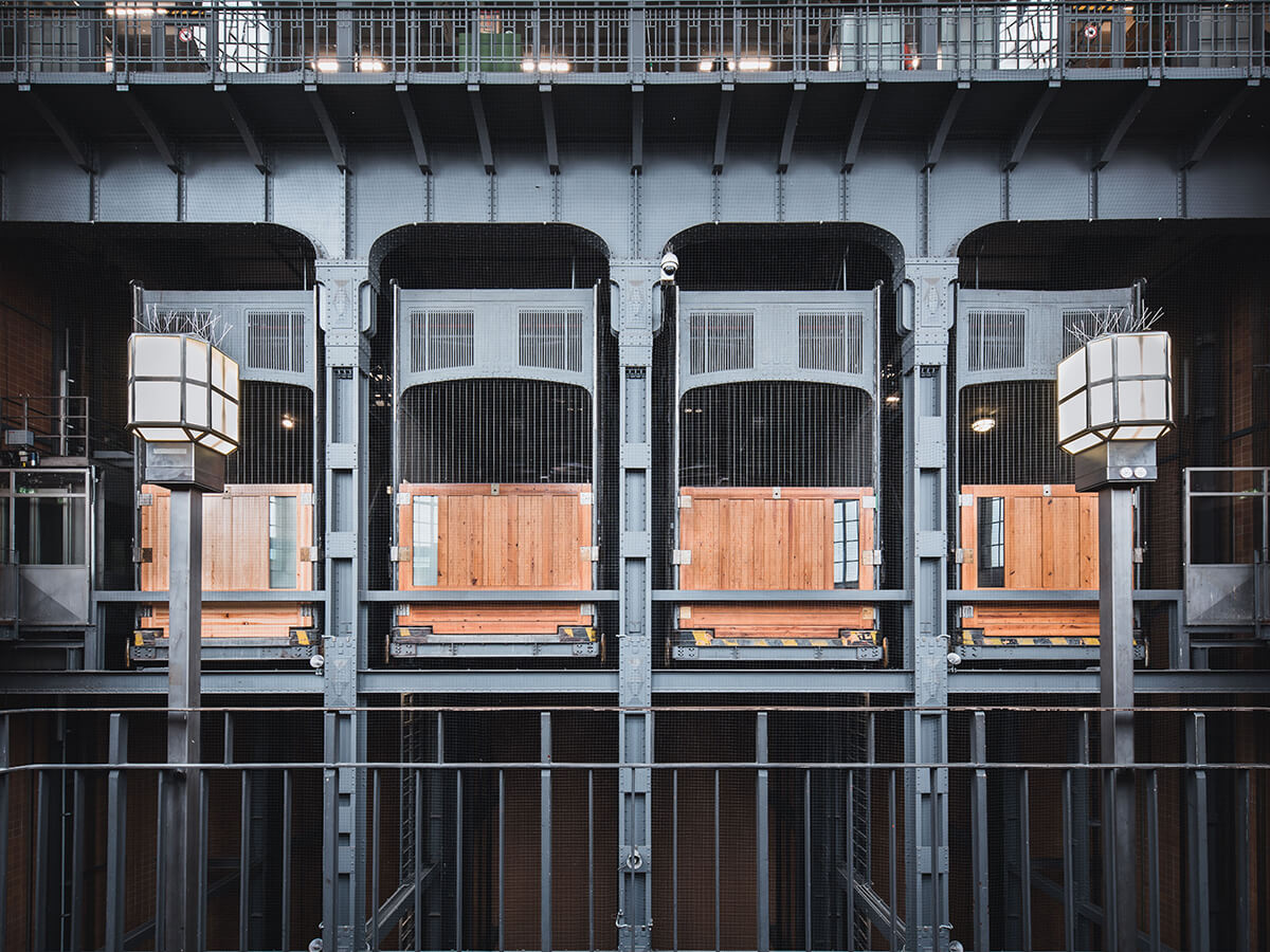 Commercial dumbwaiter price comparison - different capacity models
