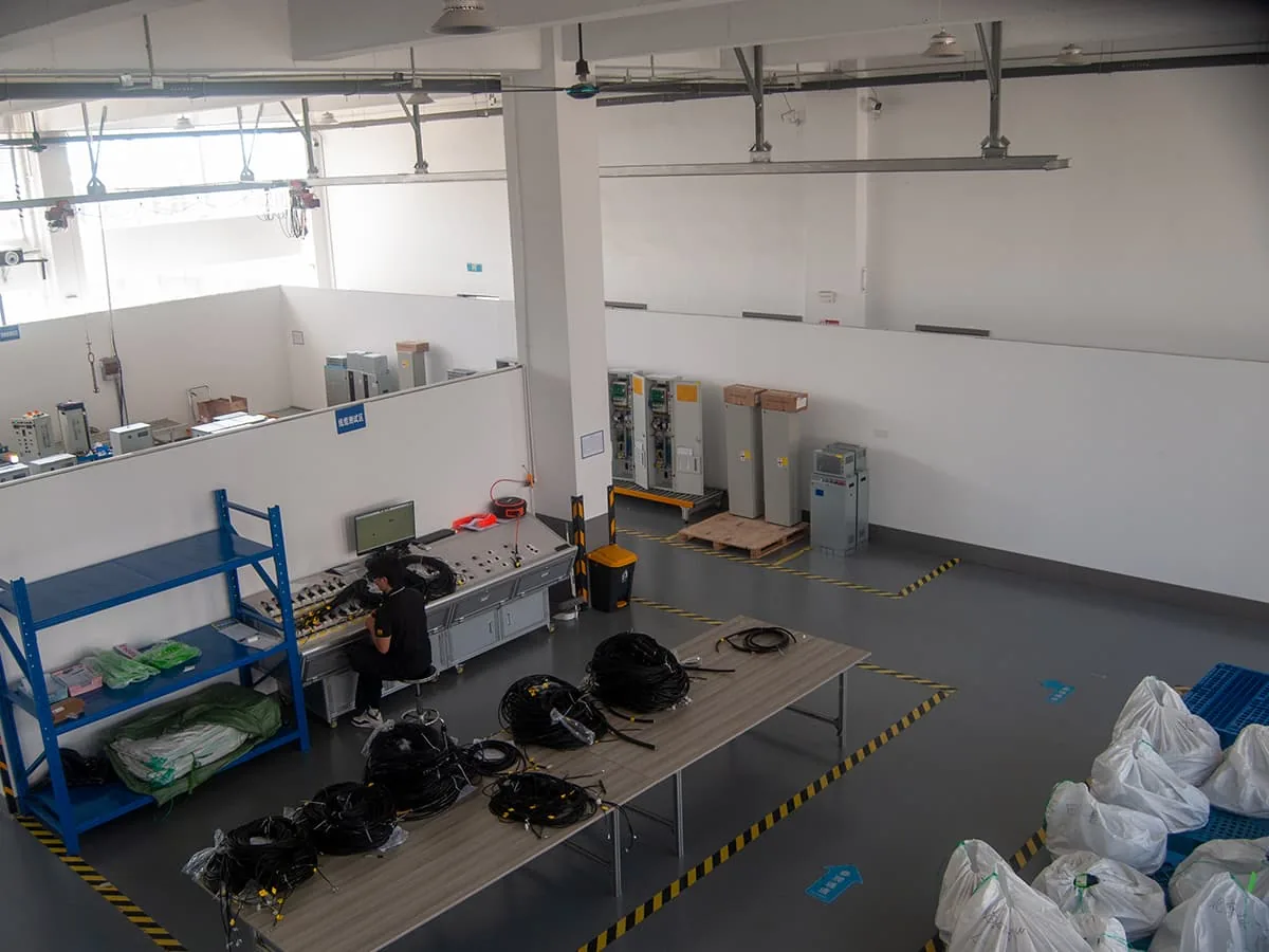 BsiteExpress commercial dumbwaiter and food lift under factory testing for reliable canteen-grade service